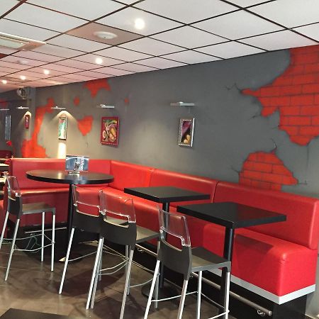 乐萨拉购酒店 Clermont-lʼHérault 外观 照片